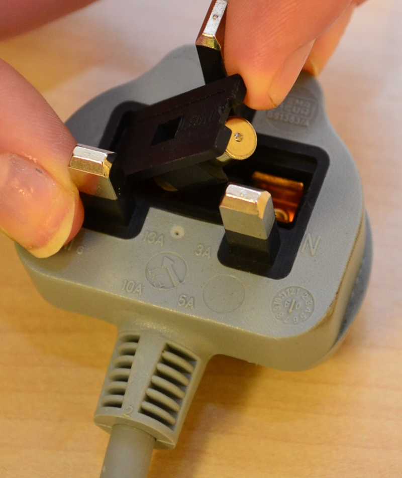 The fuse found in the moulded plug